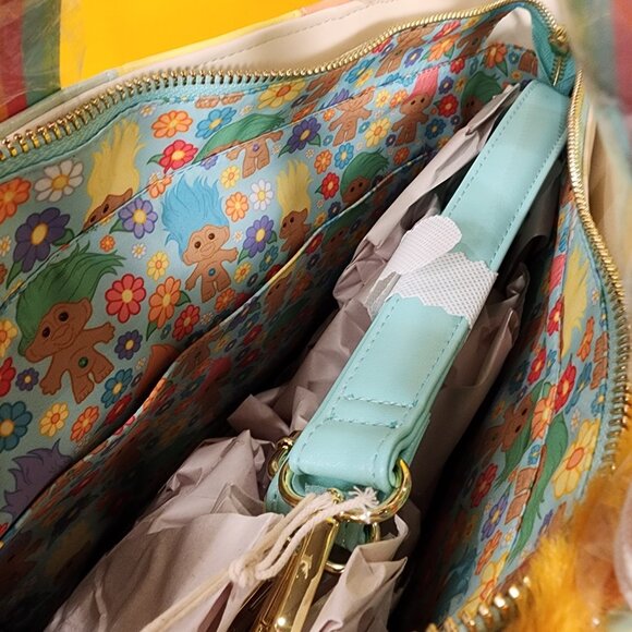 Loungefly X Good Luck Trolls Classic Trolls Plush Glitter Tote Crossbody Bag NEW - Picture 11 of 13